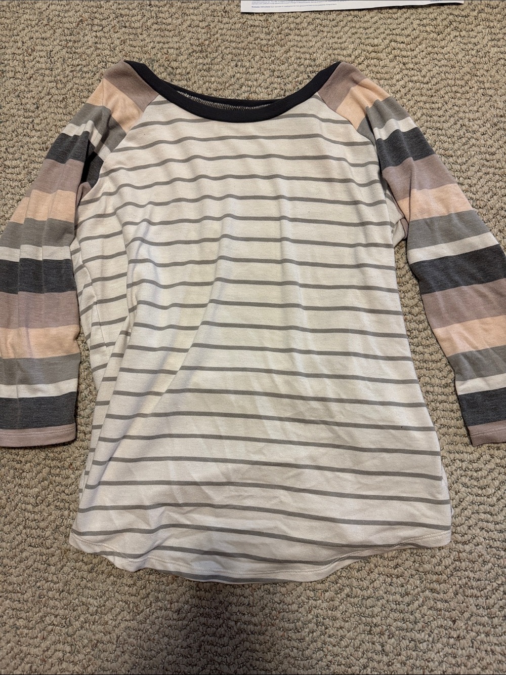 Maurice’s top size small